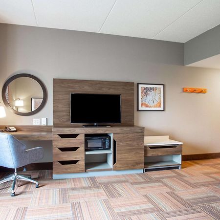 Hampton Inn Watertown Eksteriør billede