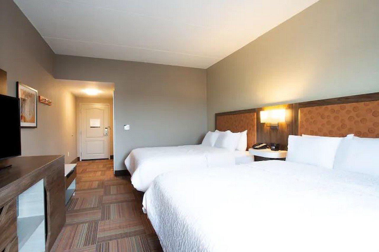 Hampton Inn Watertown Eksteriør billede