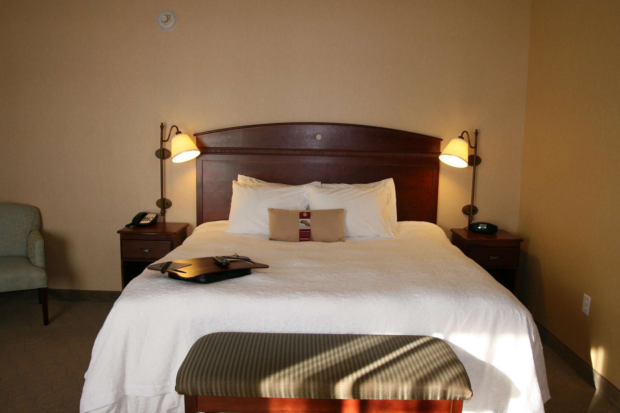 Hampton Inn Watertown Eksteriør billede