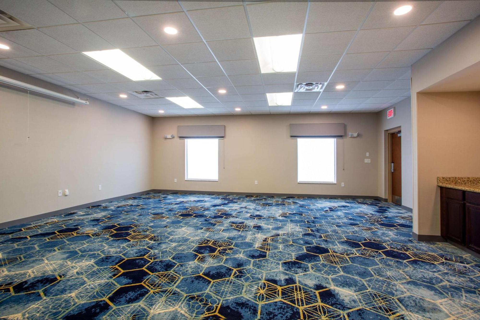 Hampton Inn Watertown Eksteriør billede