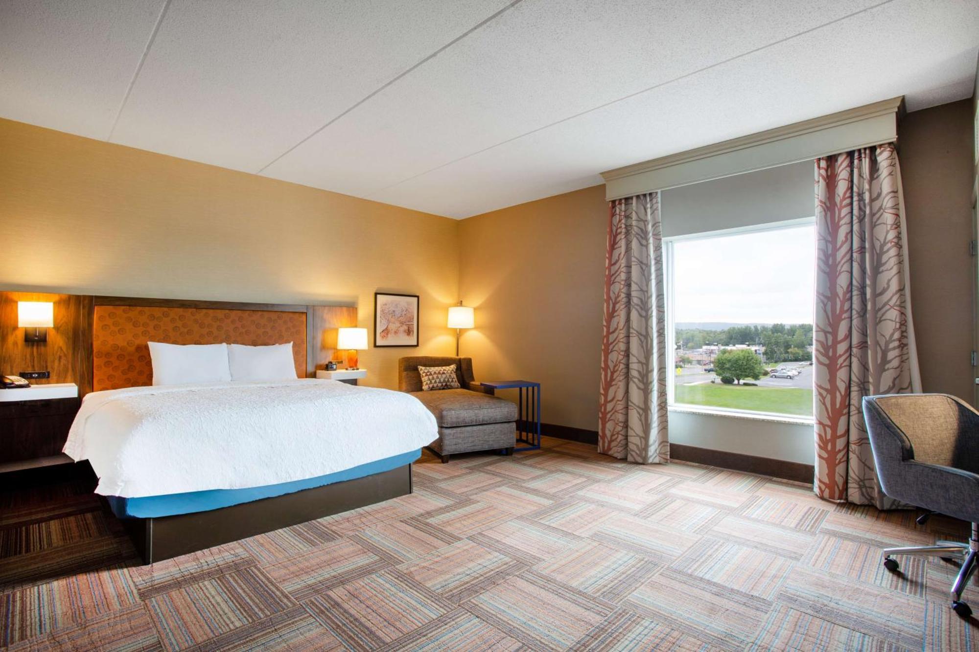 Hampton Inn Watertown Eksteriør billede