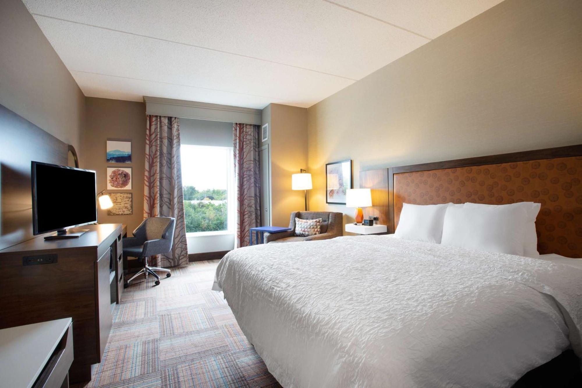 Hampton Inn Watertown Eksteriør billede