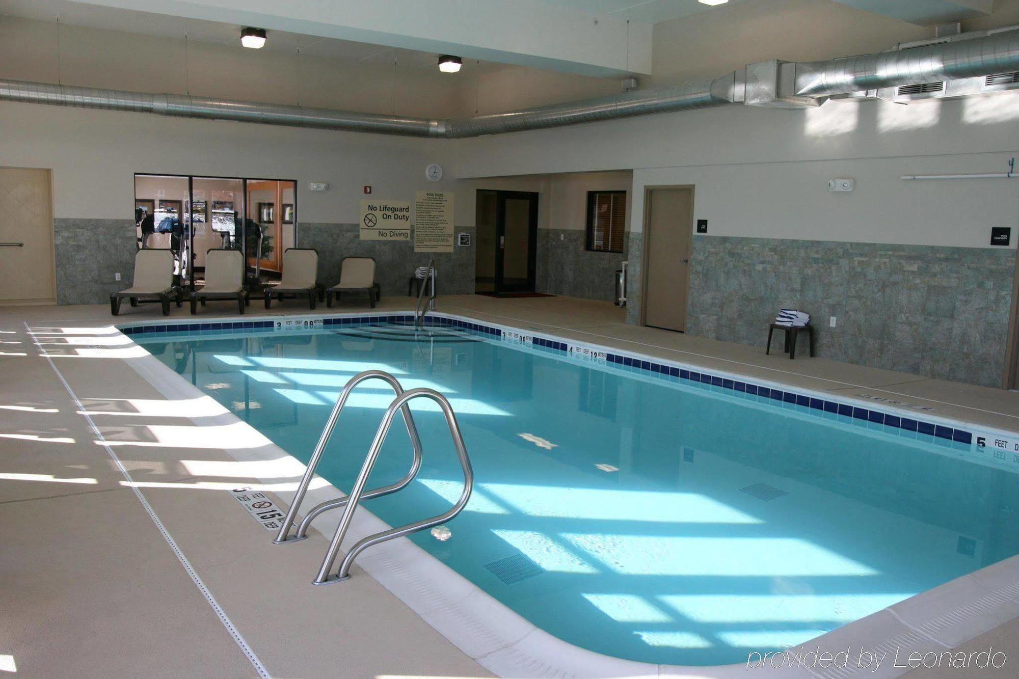 Hampton Inn Watertown Eksteriør billede