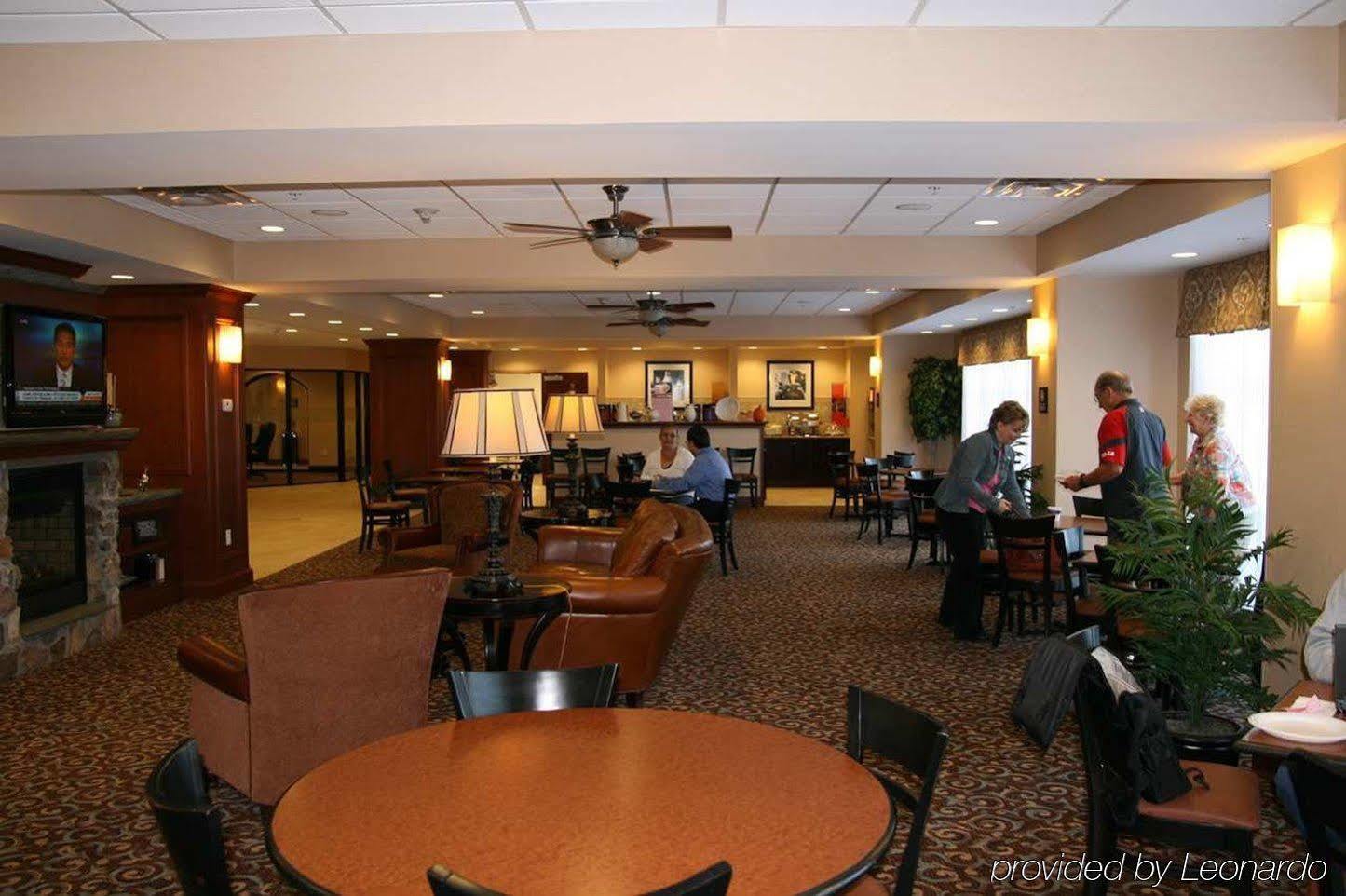 Hampton Inn Watertown Restaurant billede