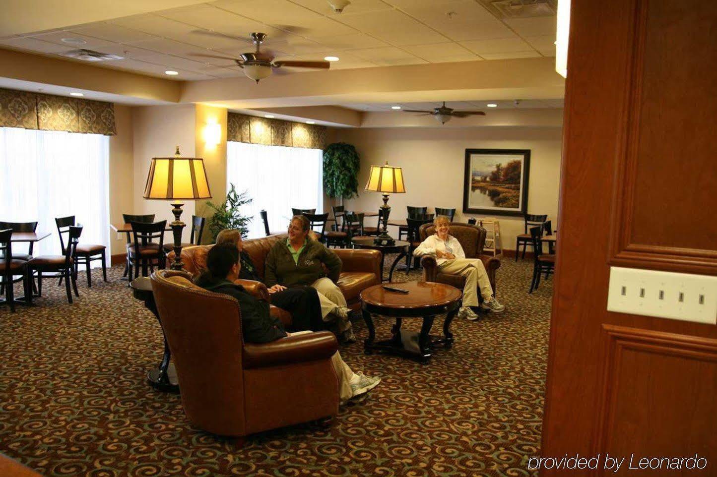 Hampton Inn Watertown Interiør billede
